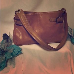 Tommy Hilfiger purse tan